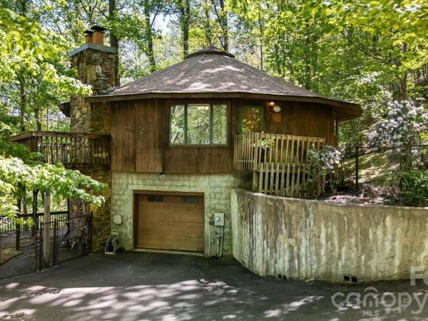 110 Leisure Mountain Road, Unit 30, Asheville, NC 28804