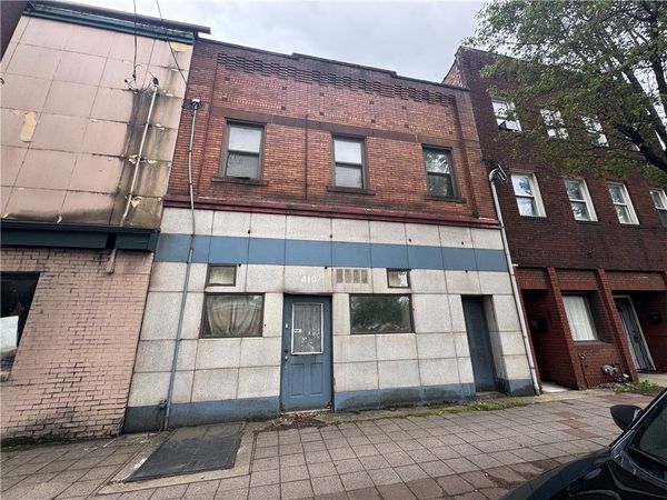 410 E 8th Ave , Homestead, PA 15120