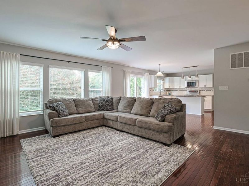 5619 Beechtree Lane, Hamilton Twp, OH 45039 Photo 5