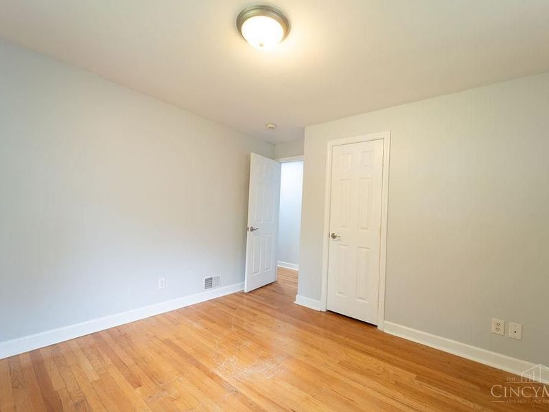 684 Smiley Avenue, Springdale, OH 45246 Photo 18