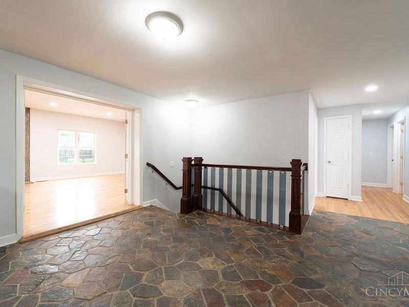 684 Smiley Avenue, Springdale, OH 45246 Photo 25
