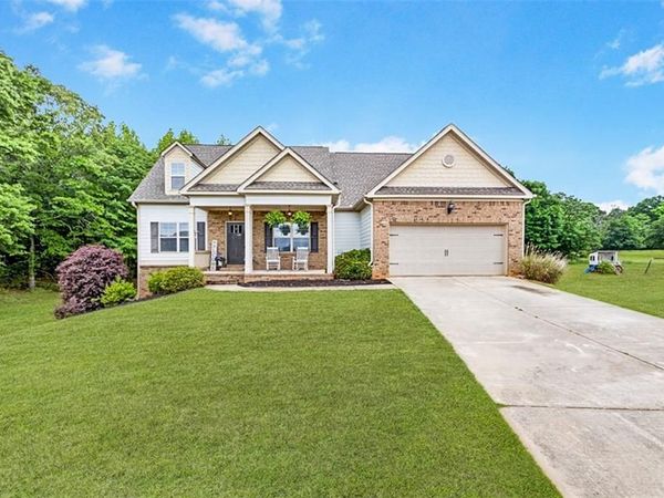 448 Rabbit Run , Good Hope, GA 30641