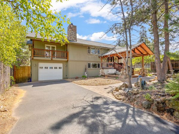 2236 NE Meadow Lane, Bend, OR 97701