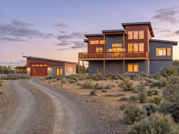67000 Fryrear Road, Bend, OR 97703