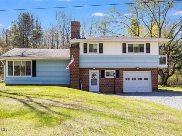 20 Clark Road, Gansevoort, NY 12831