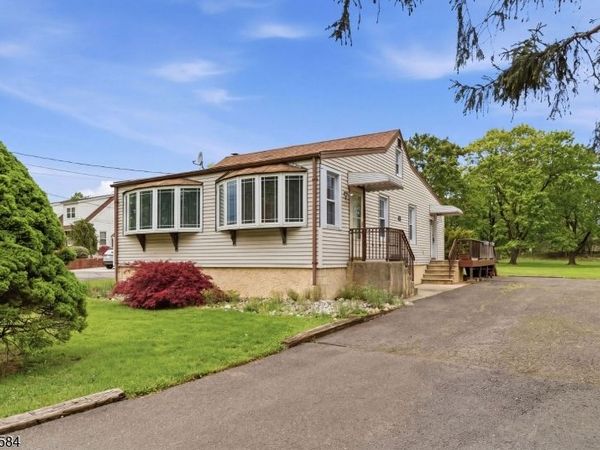 1965 Old Amwell Rd, Franklin, NJ 08873