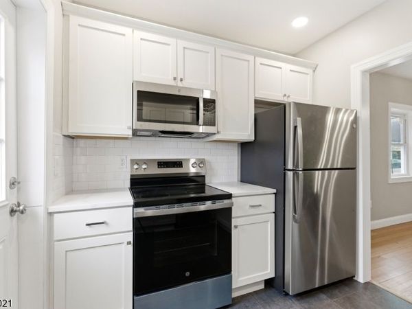 9 Main St, Unit 1A, Sparta, NJ 07871