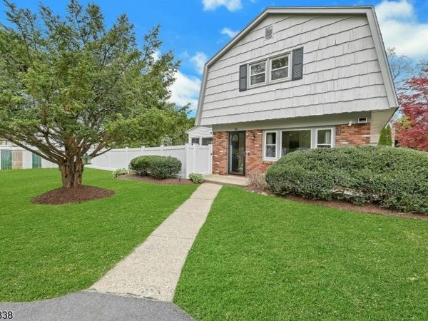 14 Parker Rd, Mount Arlington, NJ 07856