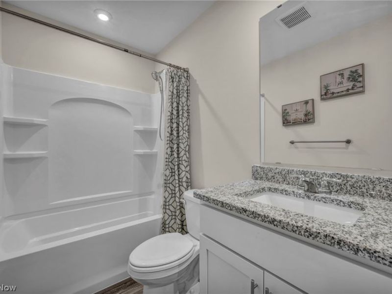 189 Alexander Drive , Elyria, OH 44035 Photo 14