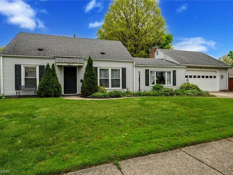 2839 Elmwood Street , Cuyahoga Falls, OH 44221 Photo 2
