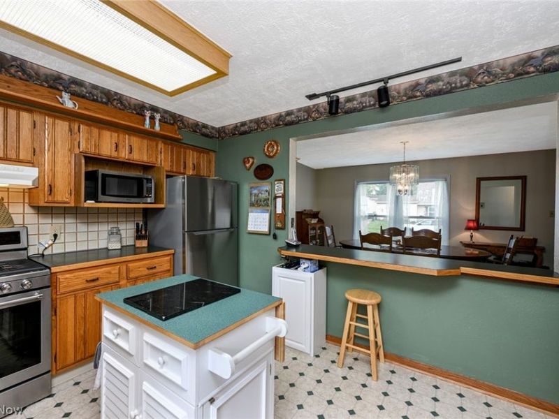 2839 Elmwood Street , Cuyahoga Falls, OH 44221 Photo 25
