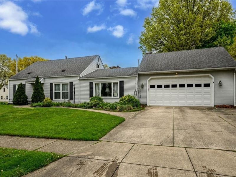 2839 Elmwood Street , Cuyahoga Falls, OH 44221 Photo 4