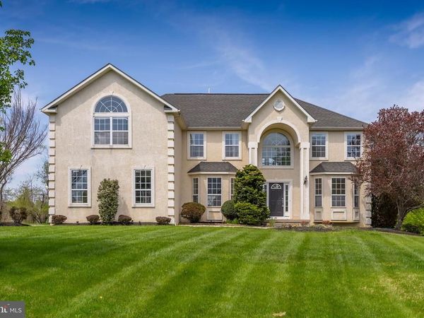 211 SHIVERS RUN COURT , MULLICA HILL, NJ 08062