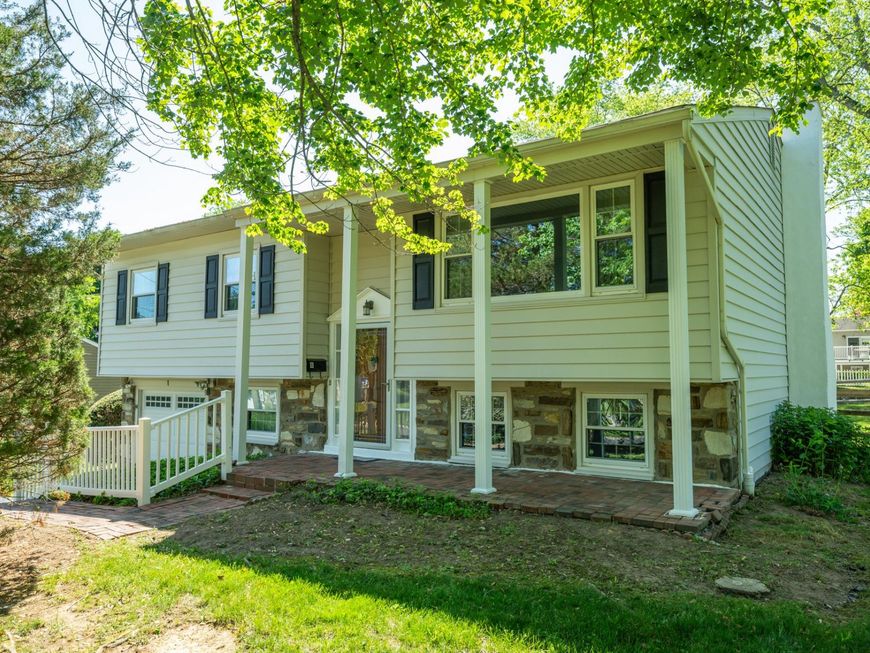 8 Pleasant Avenue, Chalfont, PA 18914 Main Photo