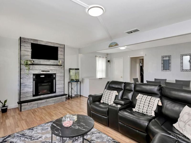 700 Buena Avenue, Middletown, OH 45044 Photo 7