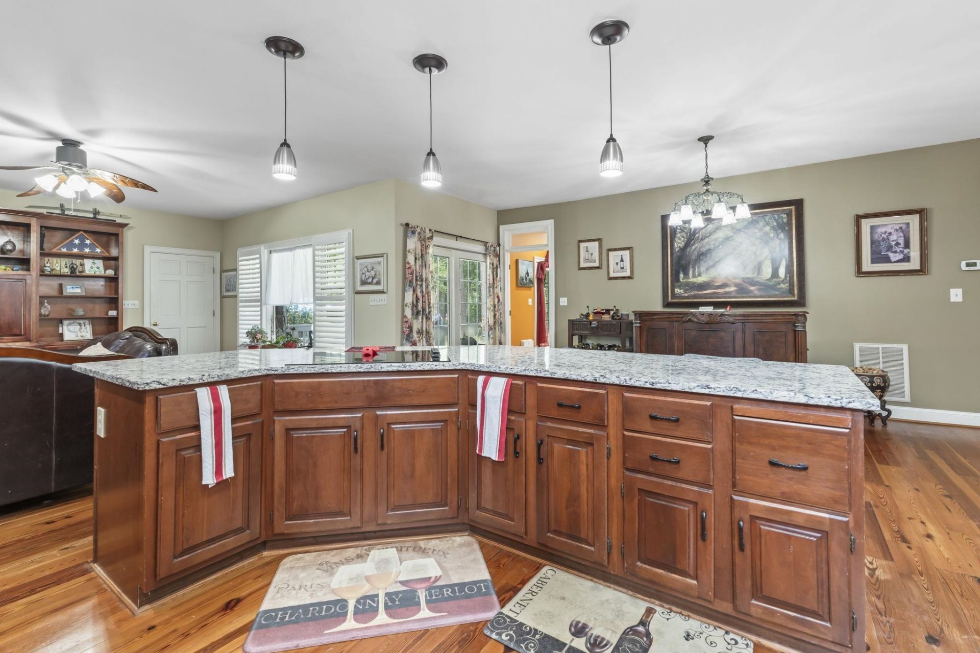4691 Mill Pond Ct.  Photo 11