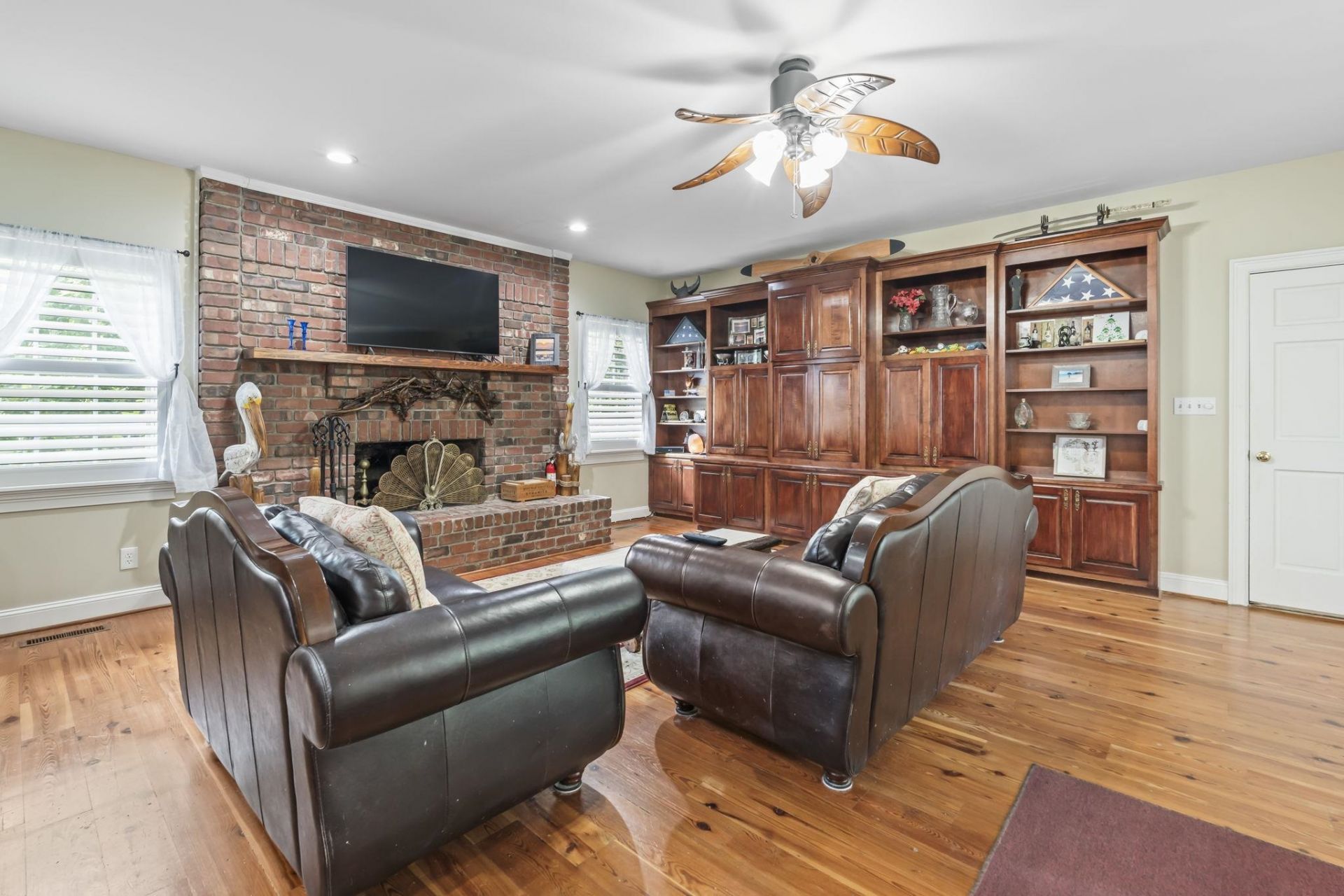 4691 Mill Pond Ct.  Photo 13