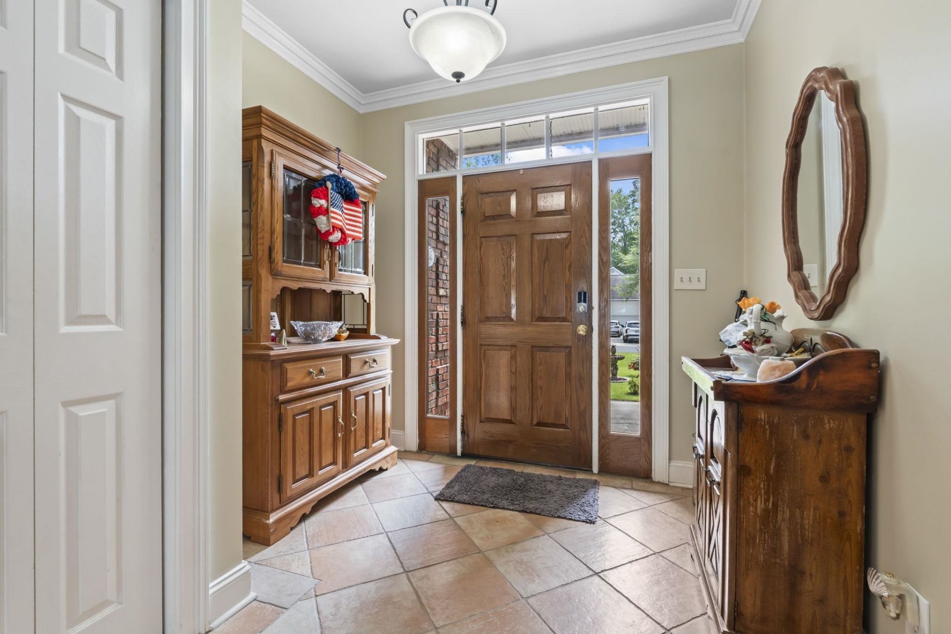 4691 Mill Pond Ct.  Photo 5