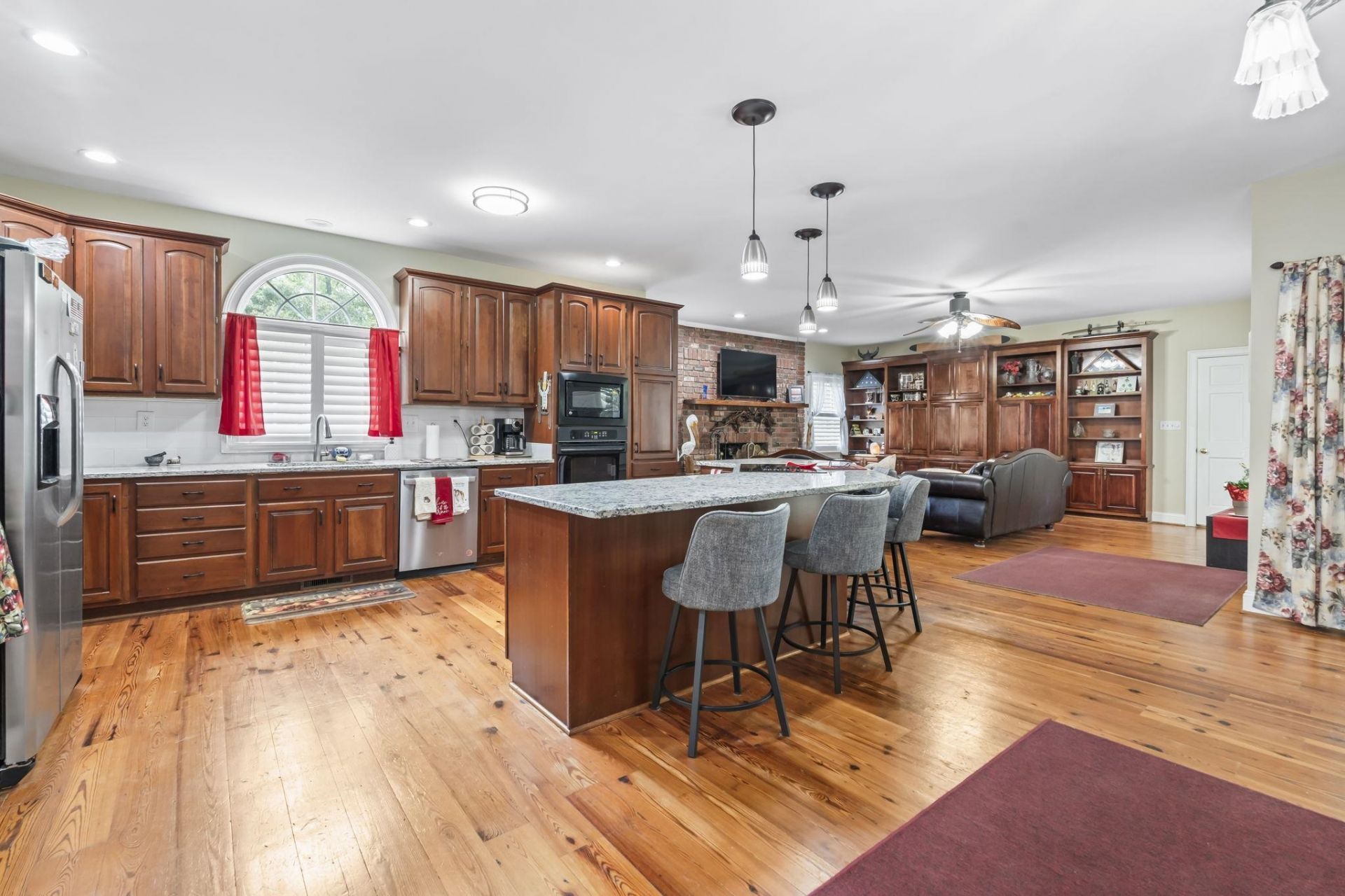 4691 Mill Pond Ct.  Photo 9