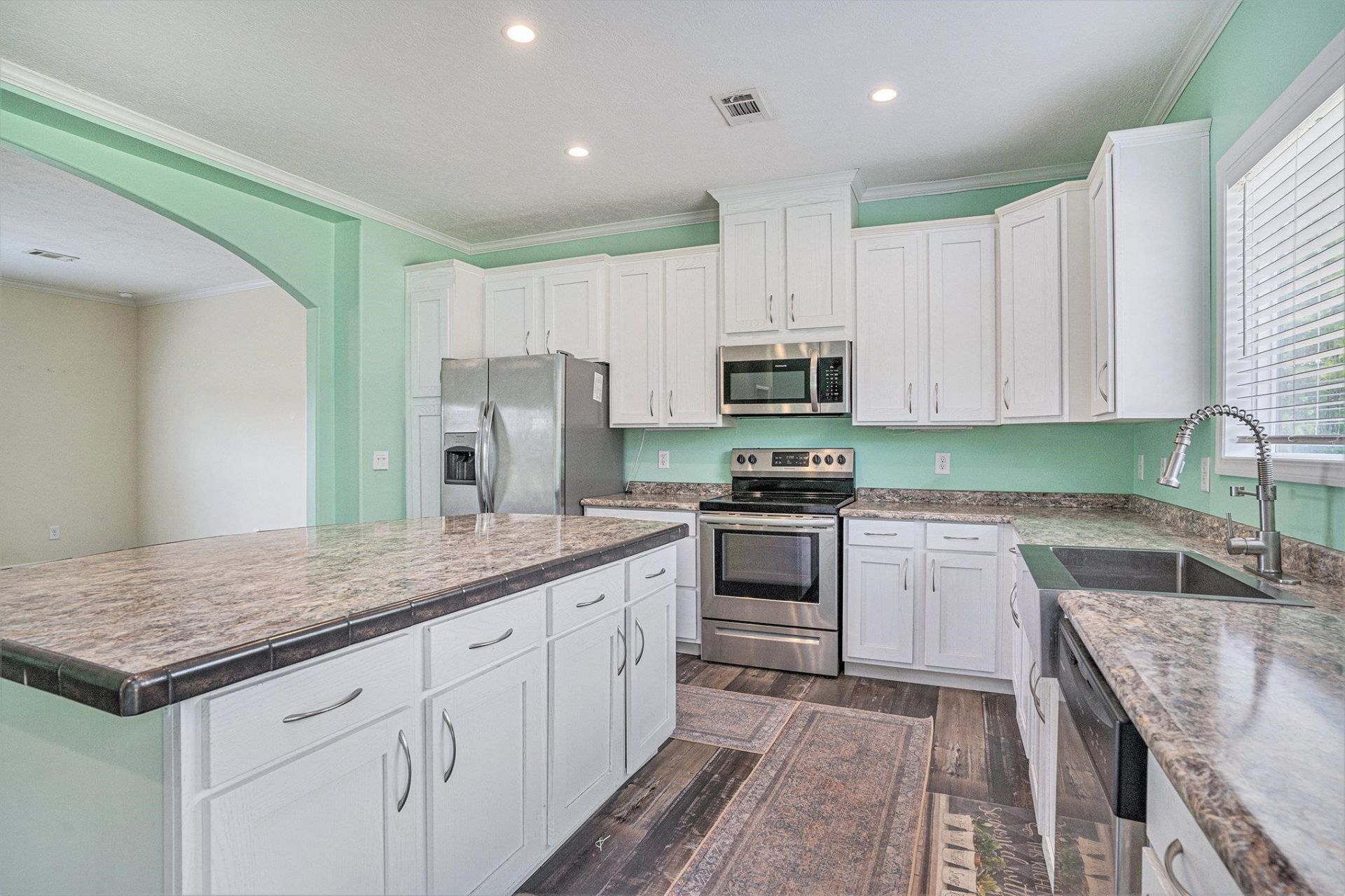580 Circle M Rd. Photo 12