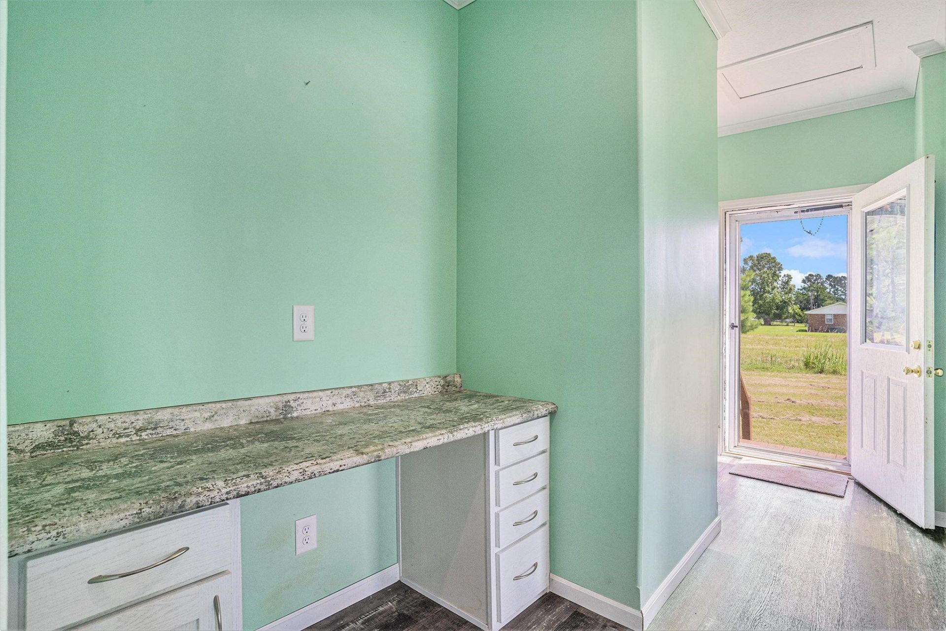 580 Circle M Rd. Photo 13