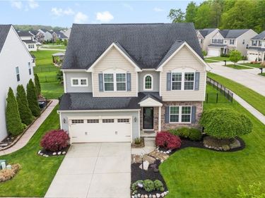 36127 Harbor Drive, North Ridgeville, OH 44039