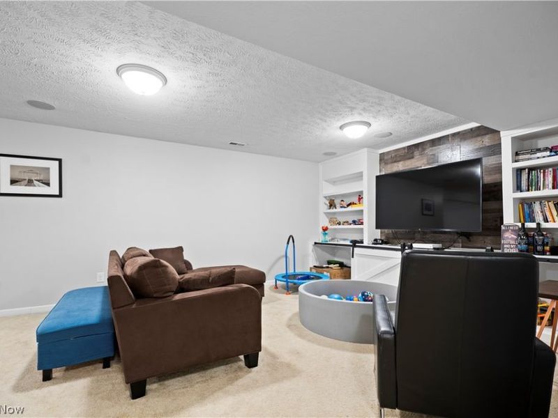 36127 Harbor Drive , North Ridgeville, OH 44039 Photo 35