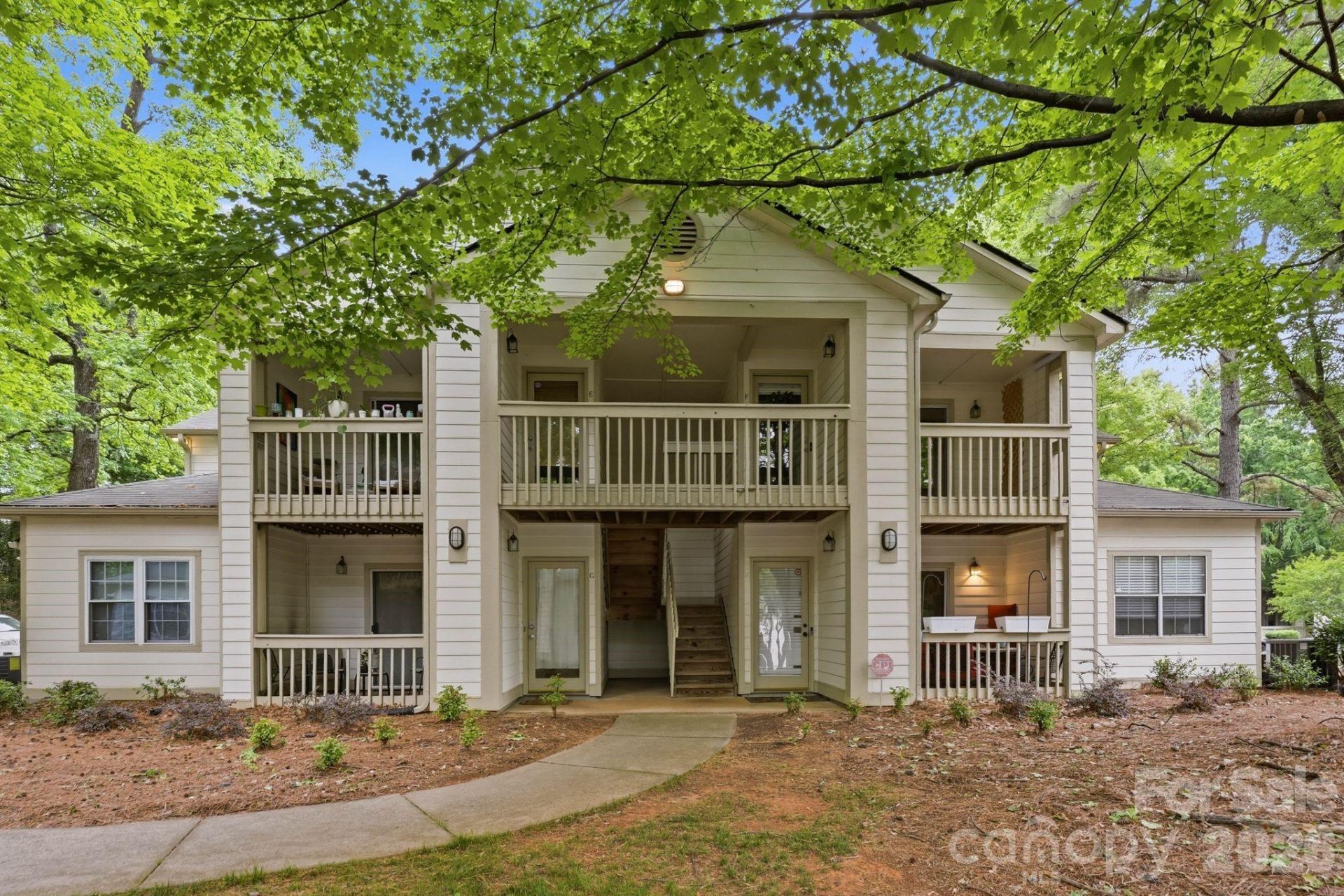 1042 Churchill Downs Court, Unit F, Charlotte, NC 28211 Main Photo