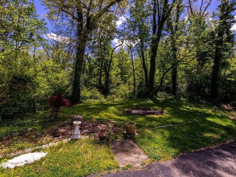 2677 Altura Drive, Cincinnati, OH 45239 Photo 28