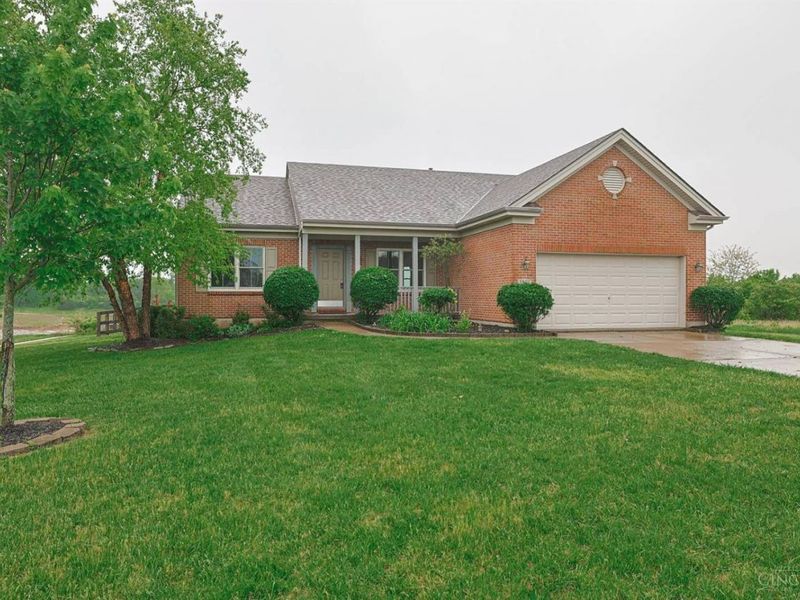 1601 Laura Jean Drive, Hamilton, OH 45013 Photo 1