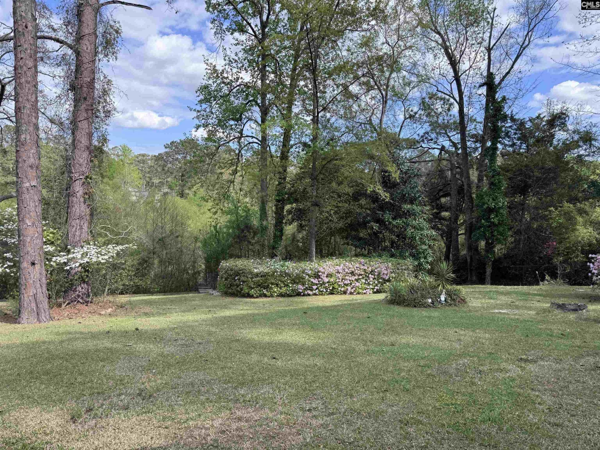 7604 Edgewater Drive  Photo 4