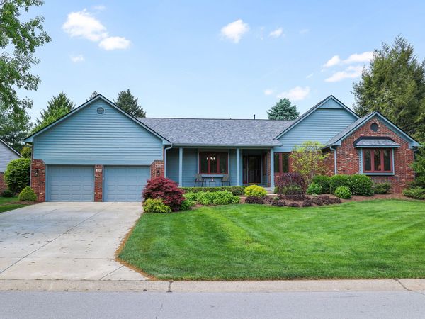 298 Lake Drive , Greenwood, IN 46142