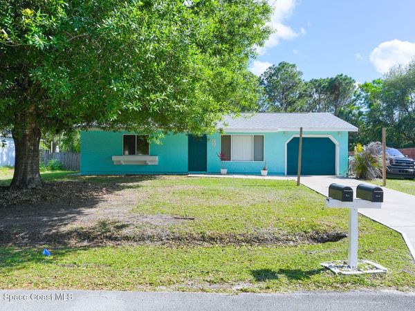 200 Ensenada Street SE, Palm Bay, FL 32909