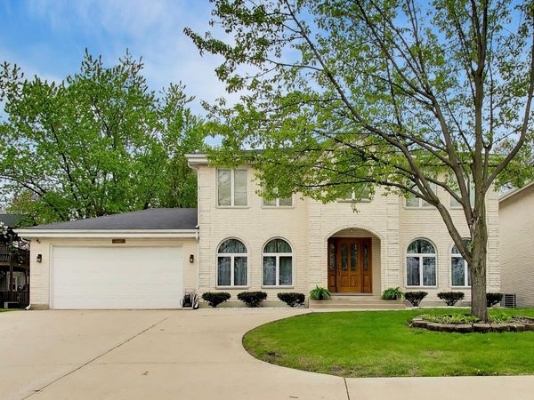 2116 Ridge Road , Highland, IN 46322