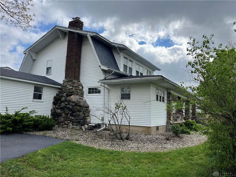 9319 Wesler Road, New Paris, OH 45347 Photo 4