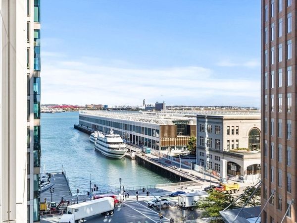 135 Seaport Blvd, Unit 906, Boston, MA 02210