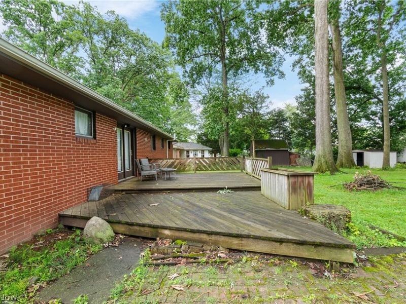 3233 Greenpark Street NW, Massillon, OH 44646 Photo 23