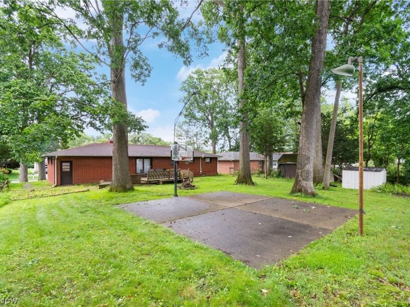 3233 Greenpark Street NW, Massillon, OH 44646 Photo 25