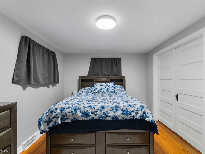 3233 Greenpark Street NW, Massillon, OH 44646 Photo 9