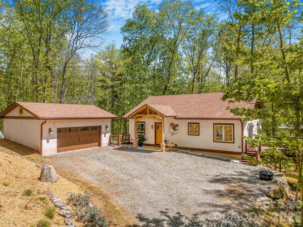 446 Amanda Drive, Mars Hill, NC 28754
