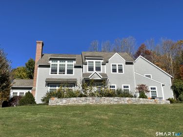 18 Ranney Hill, Roxbury, CT 06783