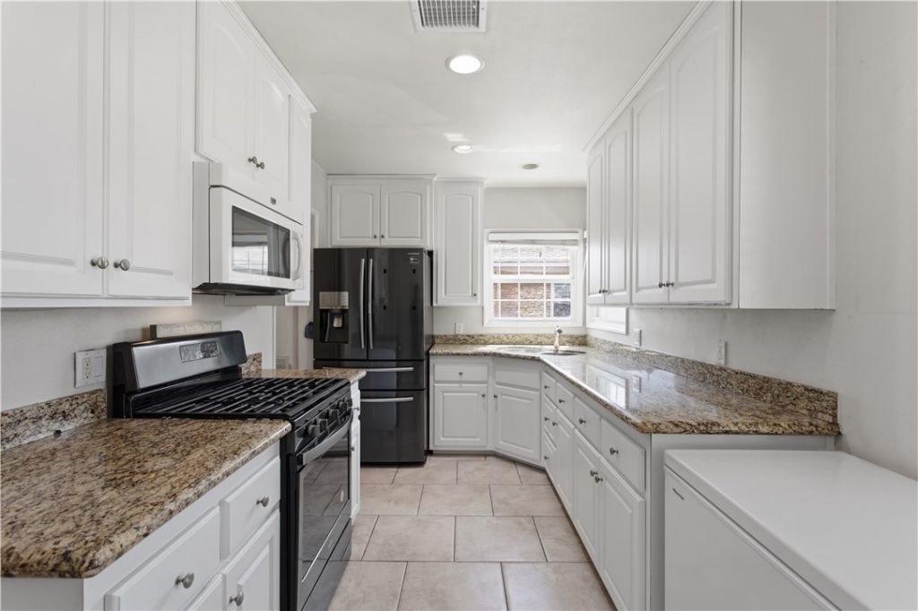 11224 Ringwood Avenue, Santa Fe Springs, CA 90670 Main Photo