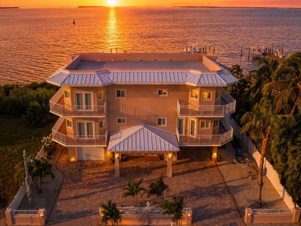 112 N Bounty Lane, KEY LARGO, FL 33037