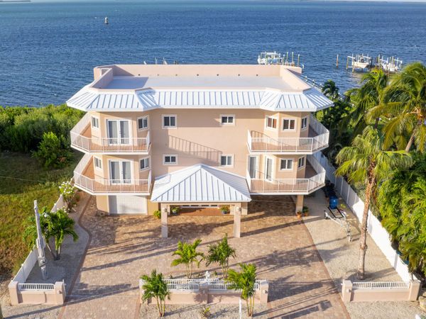 112 N Bounty Lane, KEY LARGO, FL 33037