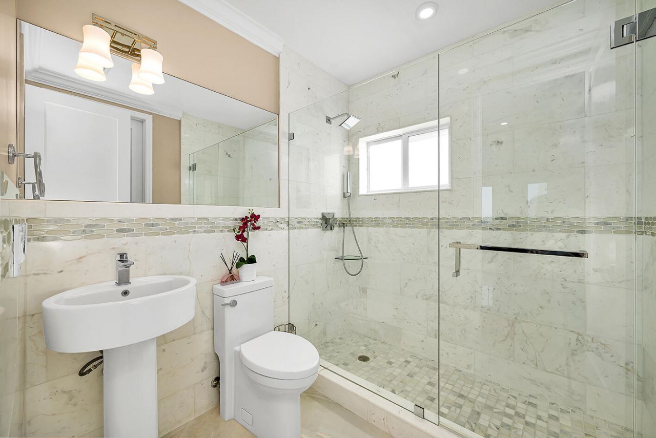 112 N Bounty Lane, Key Largo, FL 33037 Photo