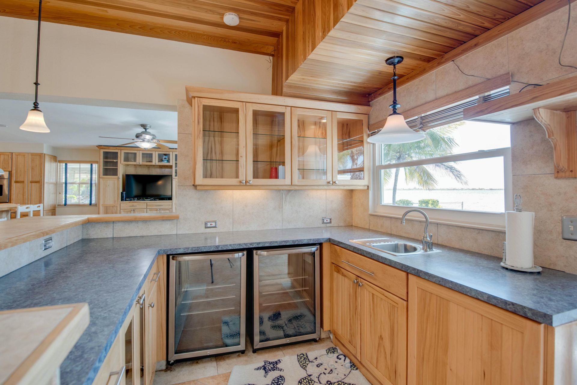 1136 W Shore Drive, Big Pine Key, FL 33043 Photo