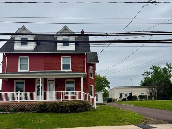 242 E BROAD STREET , TRUMBAUERSVILLE, PA 18970