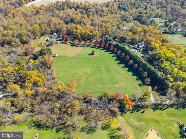 20962 BEAVERDAM BRIDGE ROAD, MIDDLEBURG, VA 20117
