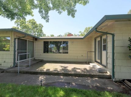 1550 Brayton Ave, Escalon, CA 95320 Photo