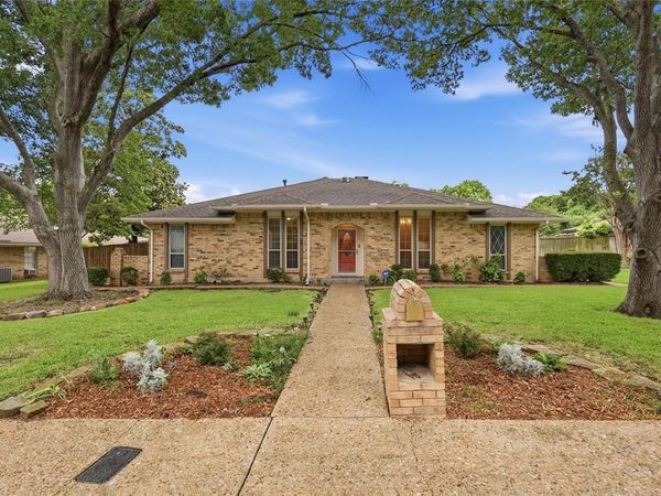 1030 Florence Drive, Duncanville, TX 75116